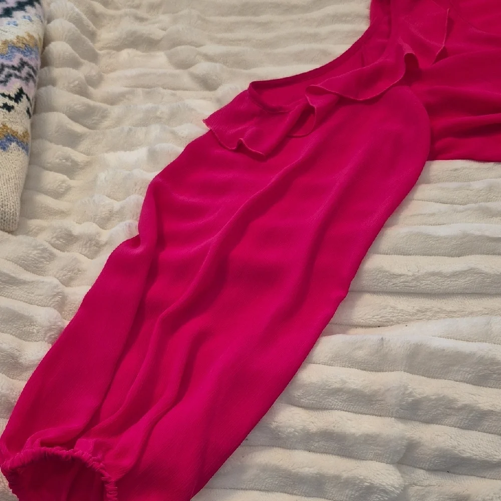 Fuchsia Ruffle Blouse - Picture 3 of 3